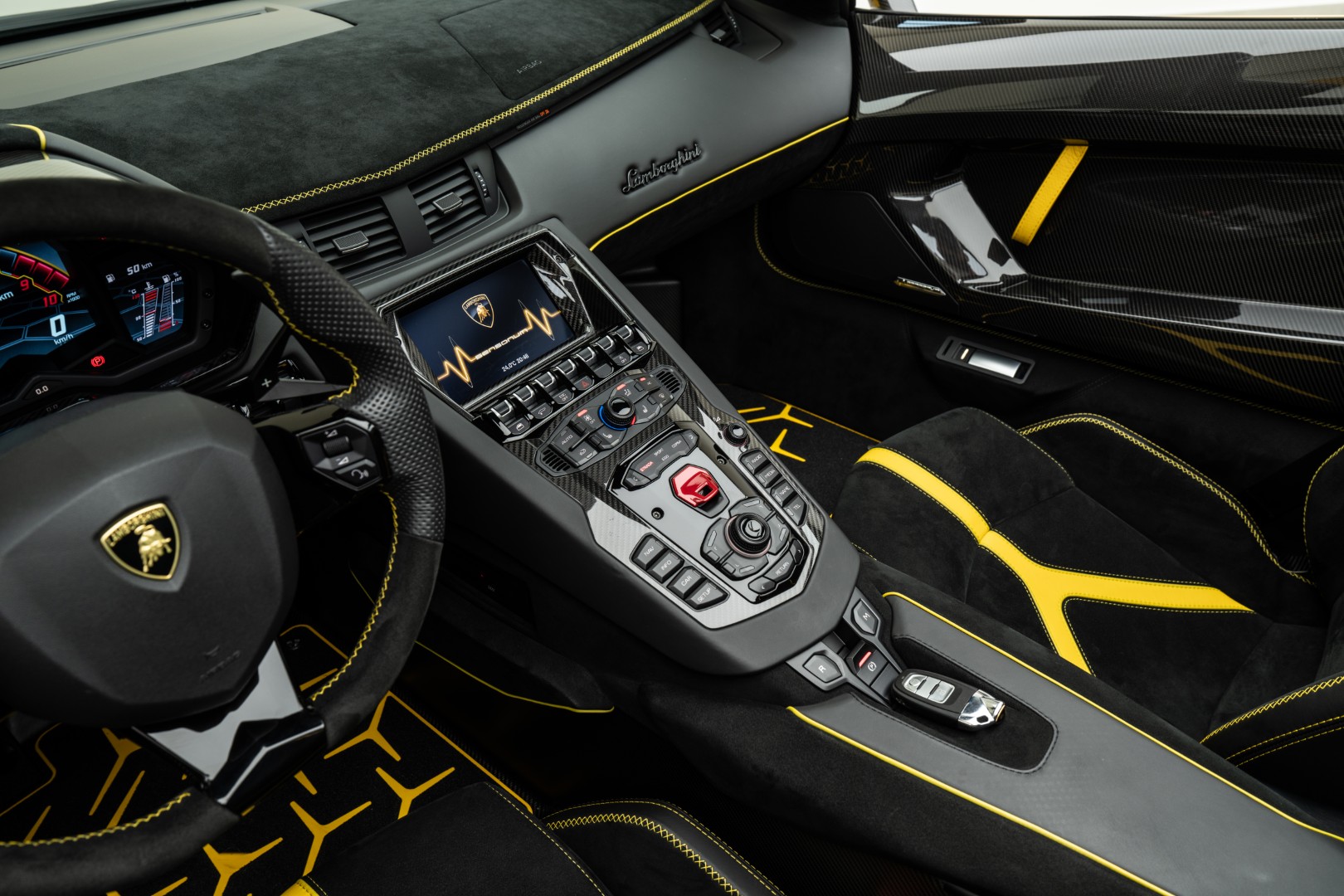 2020 LAMBORGHINI AVENTADOR SVJ ROADSTER LP 770